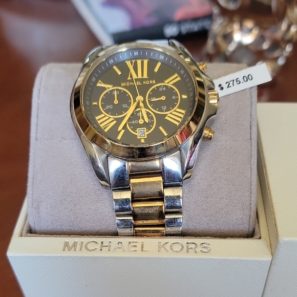 Michael Kors Gold and Silver Watch - Picture 1 of 8